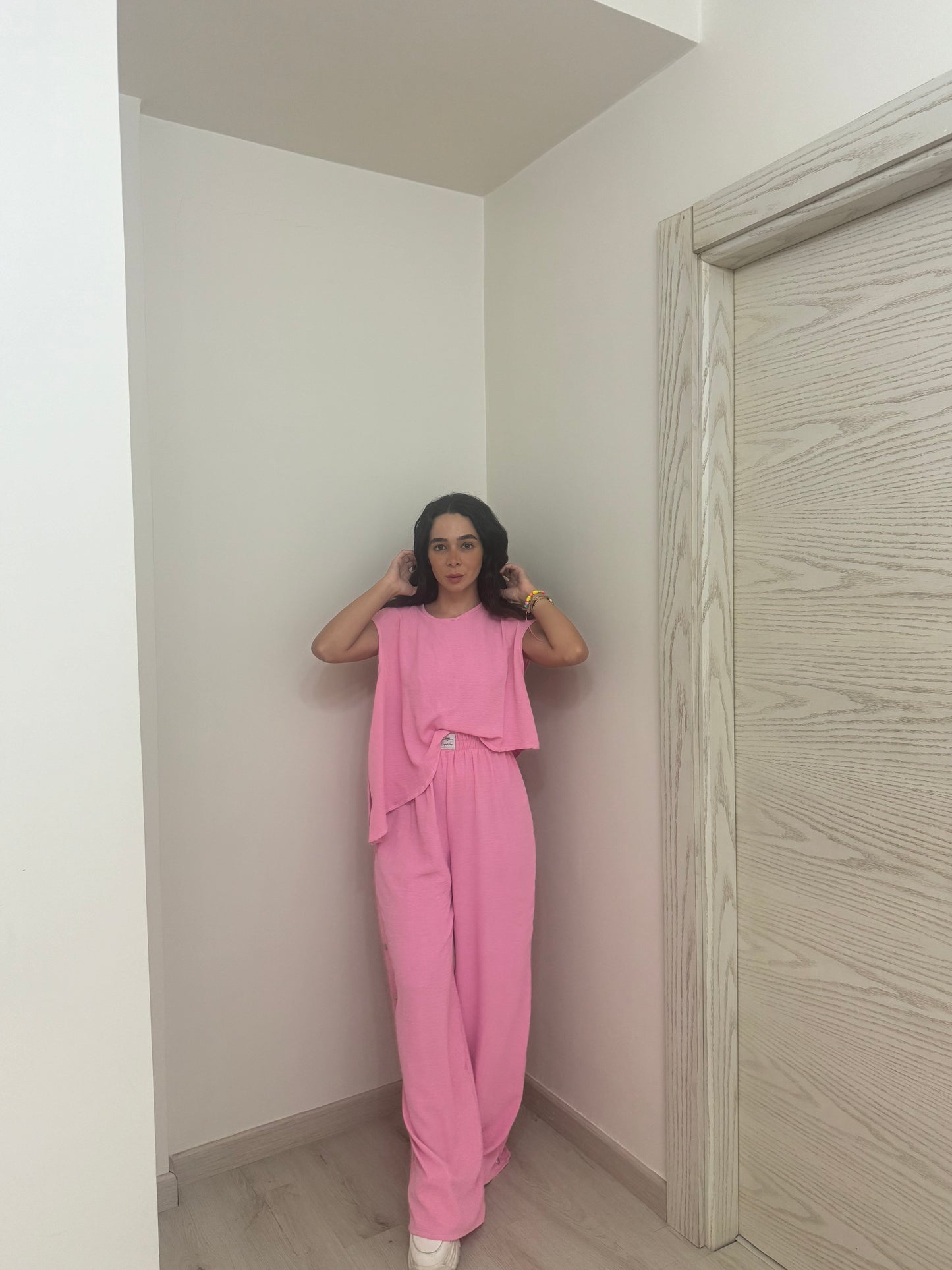 The capsules set (wide leg)
