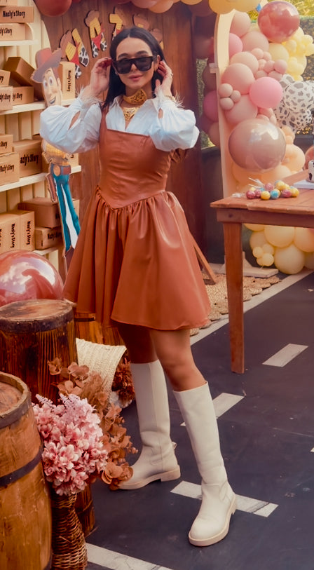 Woody dress