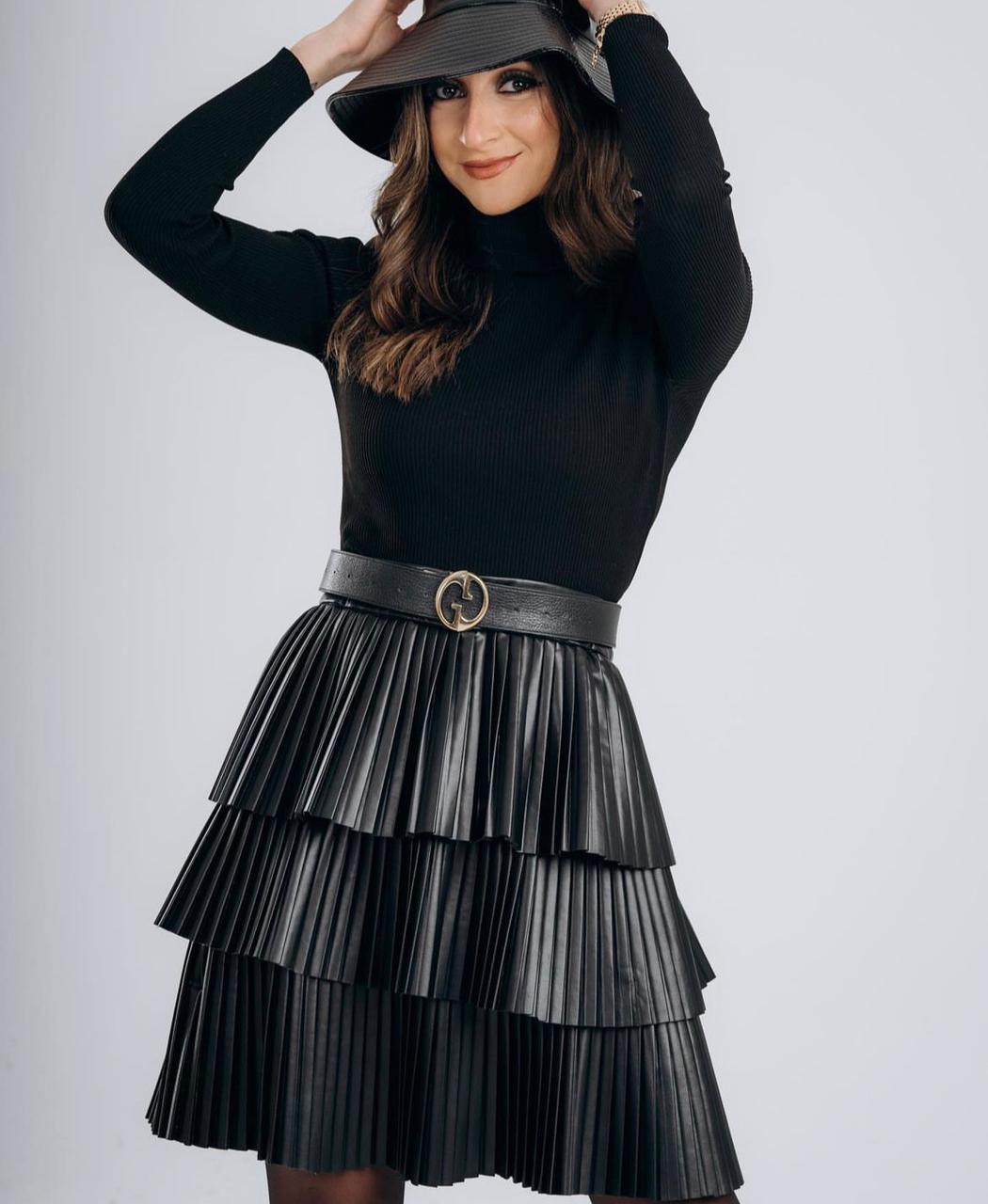Layered pleated skirt