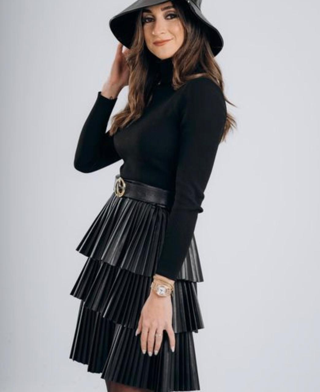 Layered pleated skirt